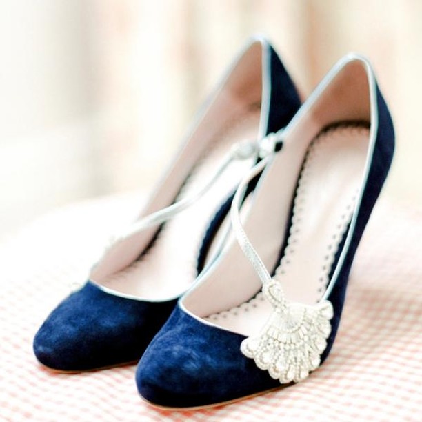 CHIC WEDDING SHOES TRENDS FOR AFRICAN BRIDES - Pretty 4