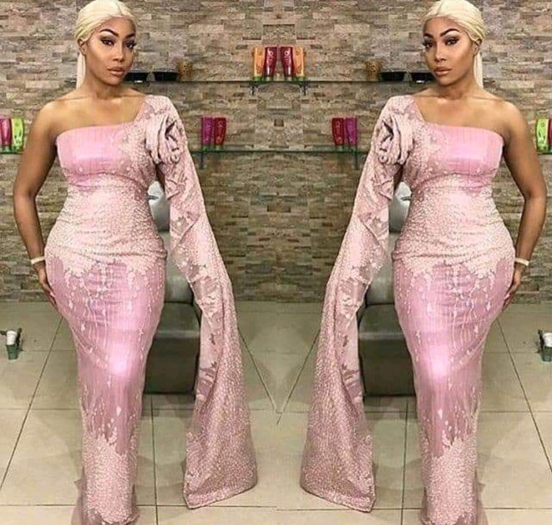 LACE STYLES 2019/2020