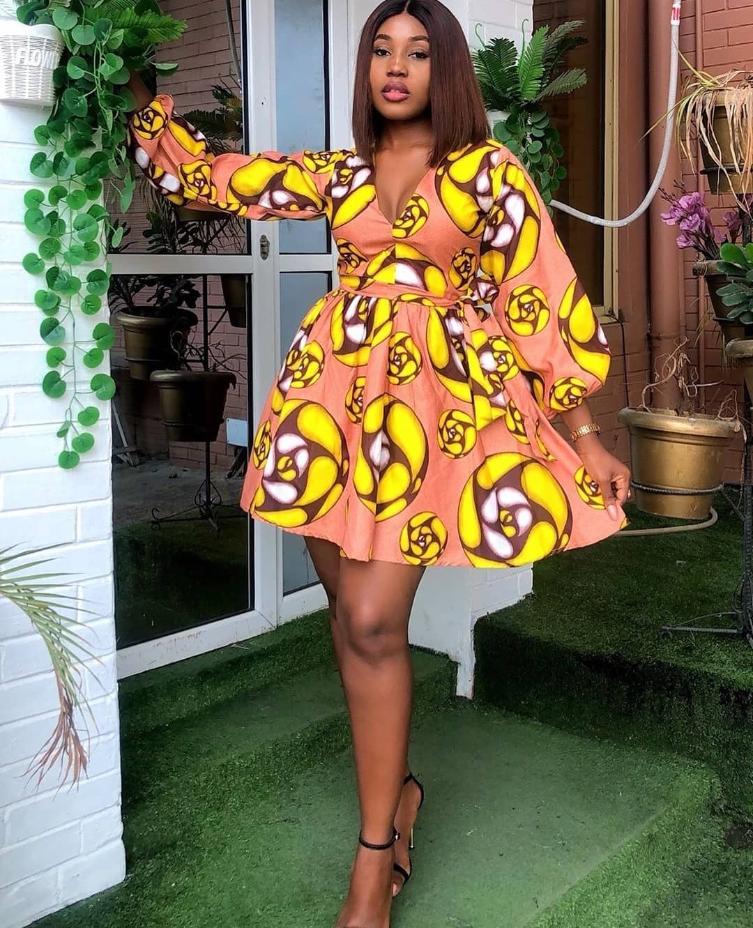 +12 HOT ANKARA STYLES CASUAL SHORT GOWNS STYLES